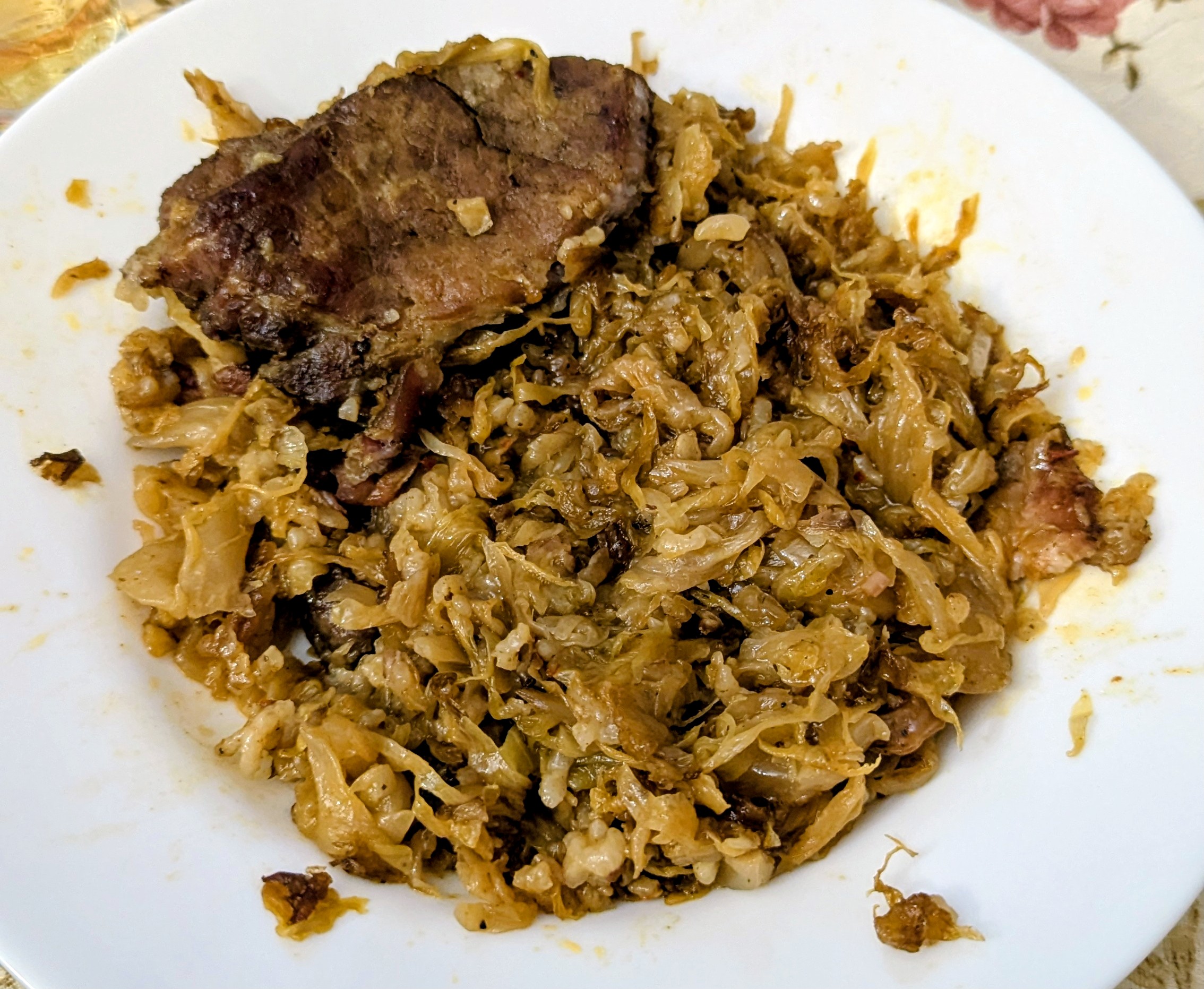 Baked Sauerkraut with Meat - Podvarok 